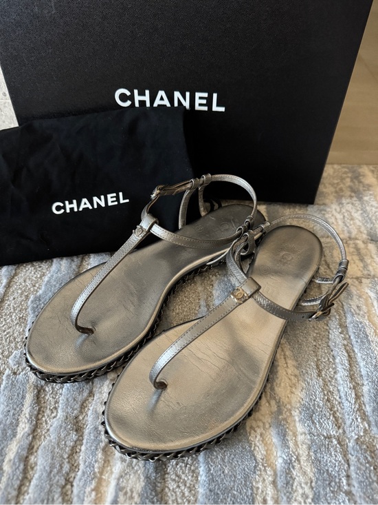 CHANEL Shoes - Chanel Metallic Silver Leather T-Strap Thong Sandals - Chain Details & CC Logo